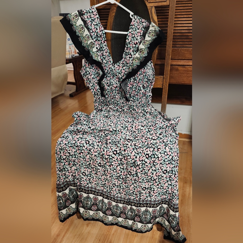 Floral Black and Pink Women's Dress